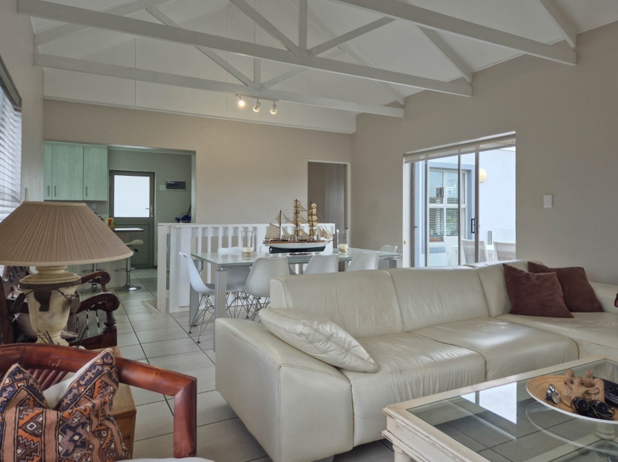 4 Bedroom Property for Sale in Stilbaai Wes Western Cape